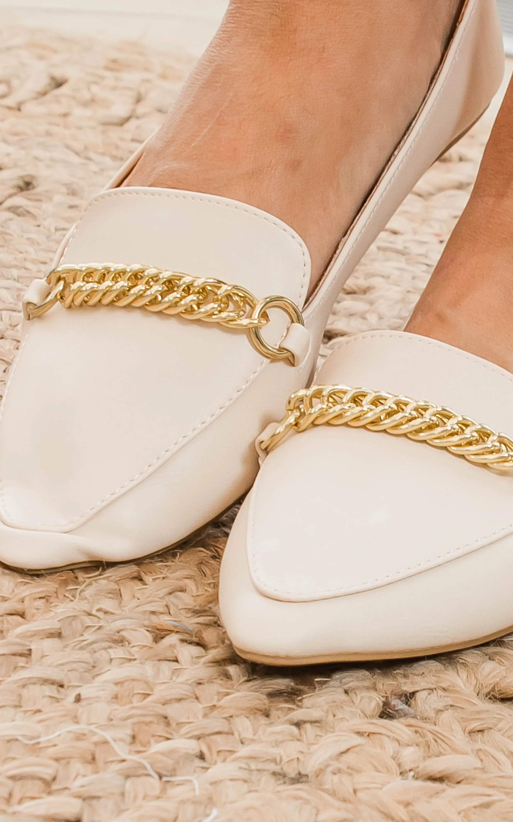 CHAIN ON MOCASSIN BALLERINA FLAT - Final Sale