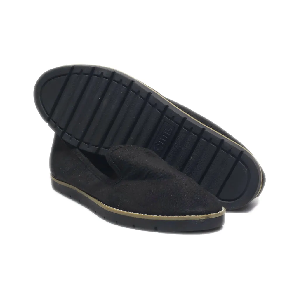 Cliffs Slip Ons Leather Black Colour For Women