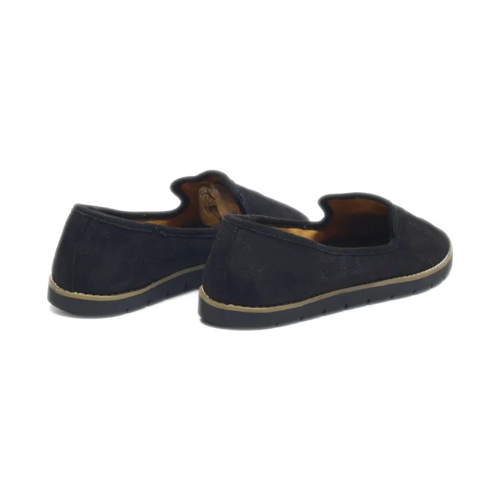 Cliffs Slip Ons Leather Black Colour For Women