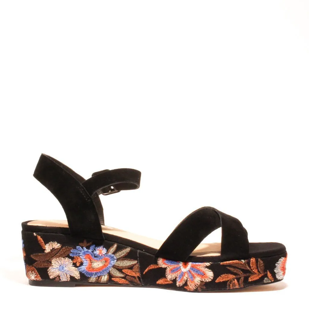 Fancy Embroidered Wedged Sandals