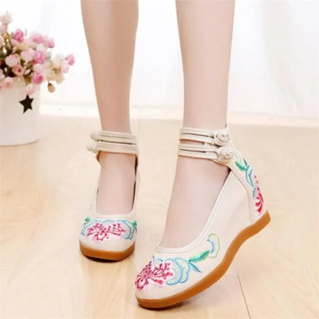 Flower Embroidered Ankle Strap Ladies Denim Cotton Wedged Canvas Shoes