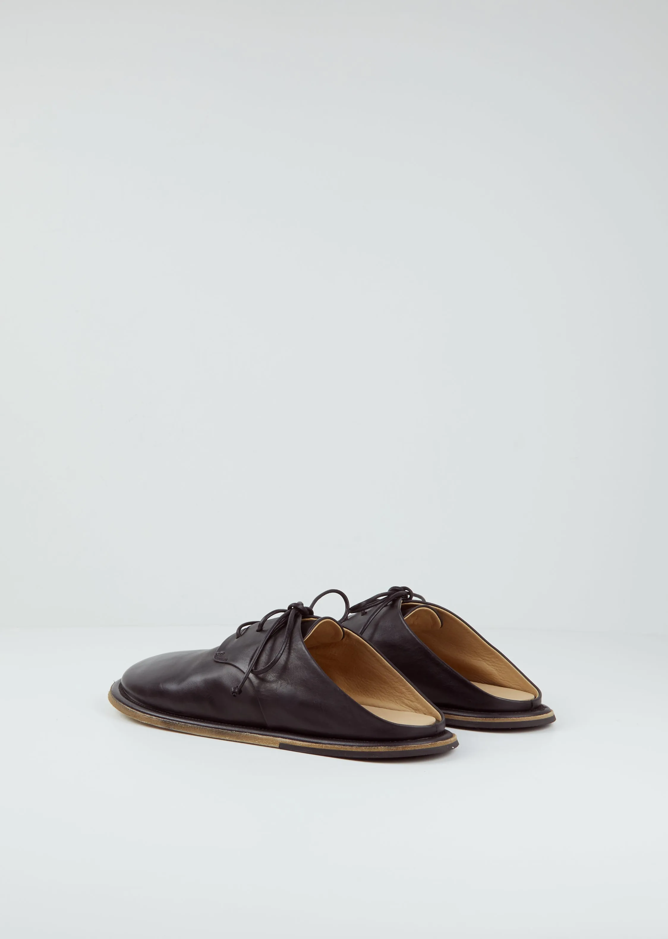 Guardella Oxford Mules — Black