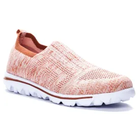 TravelActiv Stretch Rose Slip ons